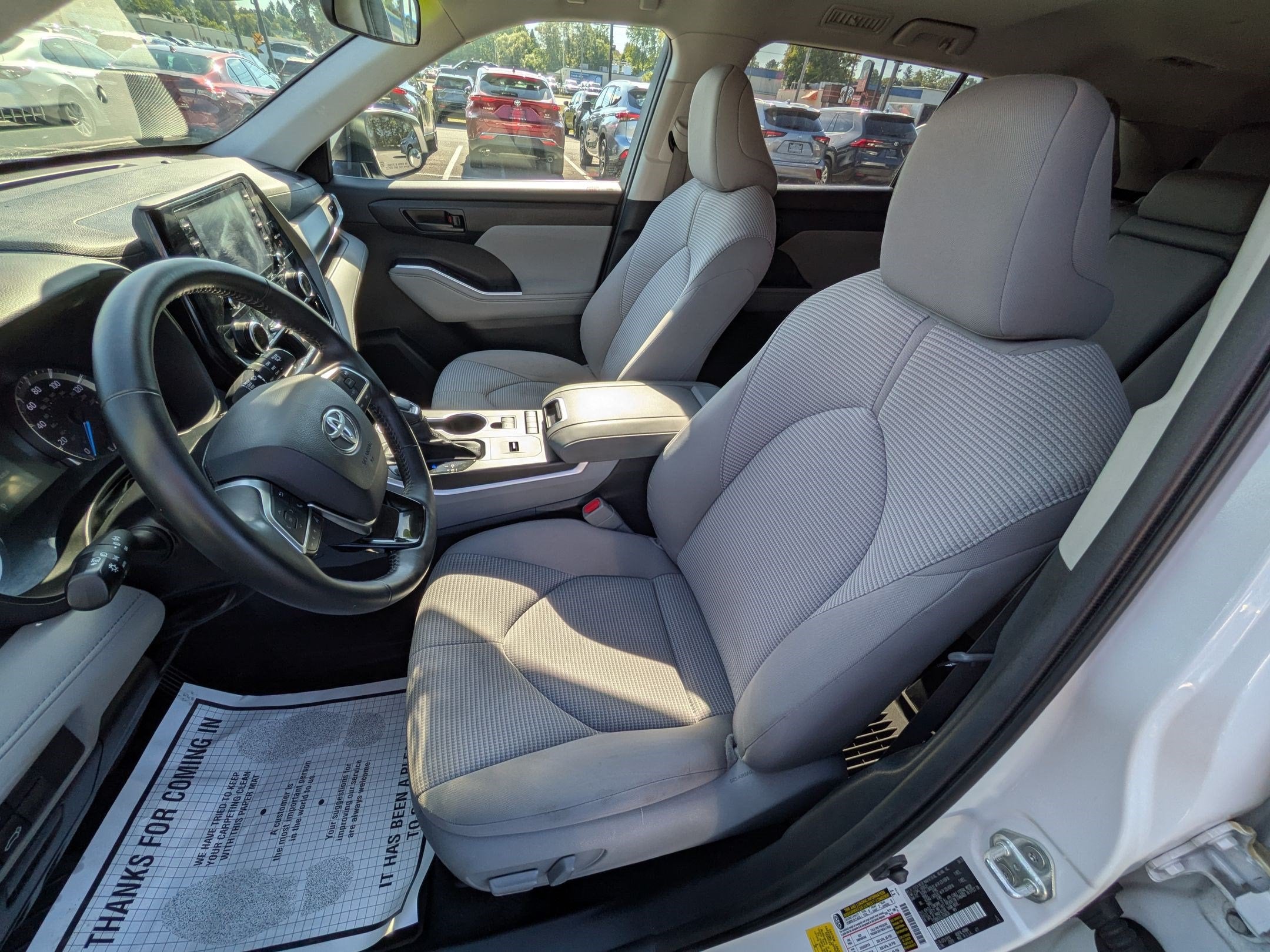 2020 Toyota Highlander Hybrid LE
