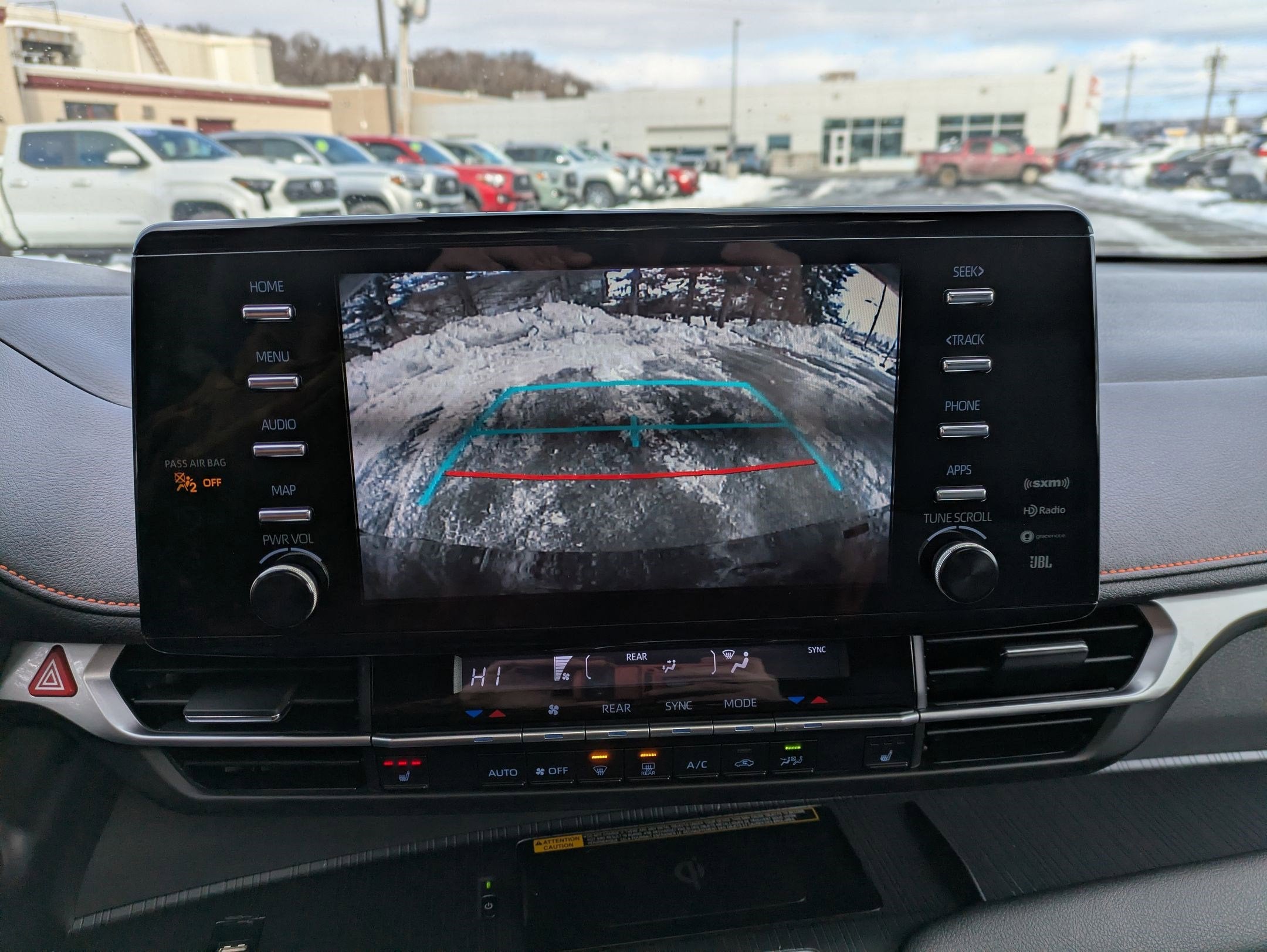 2022 Toyota Sienna XSE AWD 7 Passenger