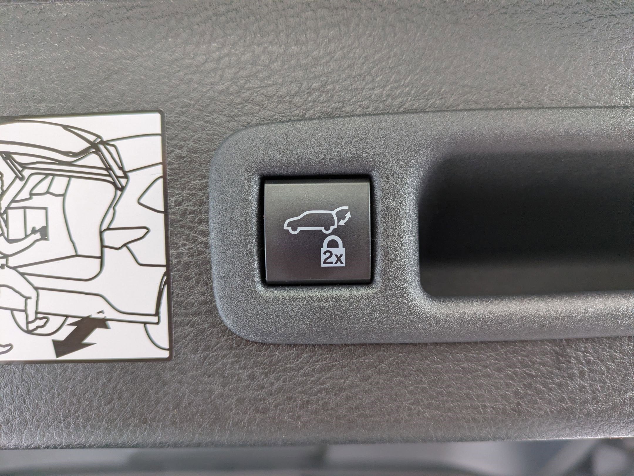 2022 Toyota Sienna XSE AWD 7 Passenger