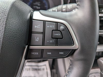 2024 Toyota Highlander Hybrid Platinum