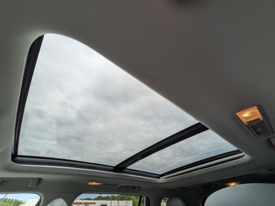 2024 Toyota Highlander Hybrid Platinum