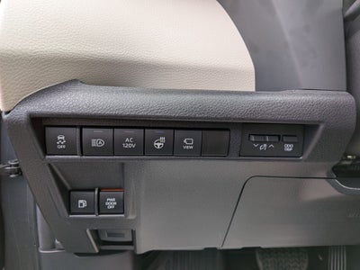 2025 Toyota Sienna Platinum 7 Passenger