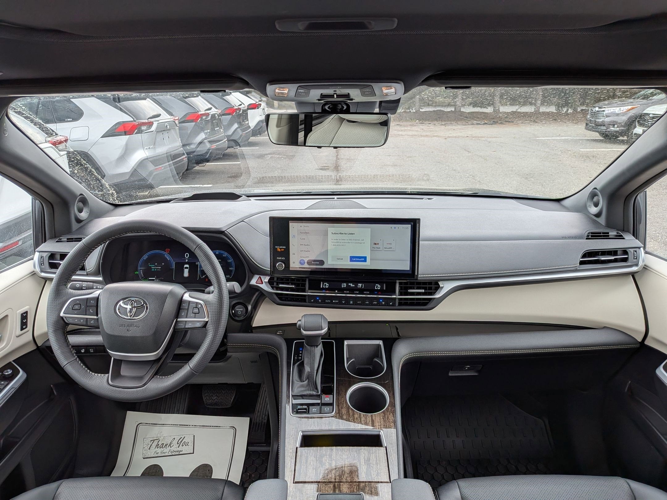 2025 Toyota Sienna Platinum 7 Passenger
