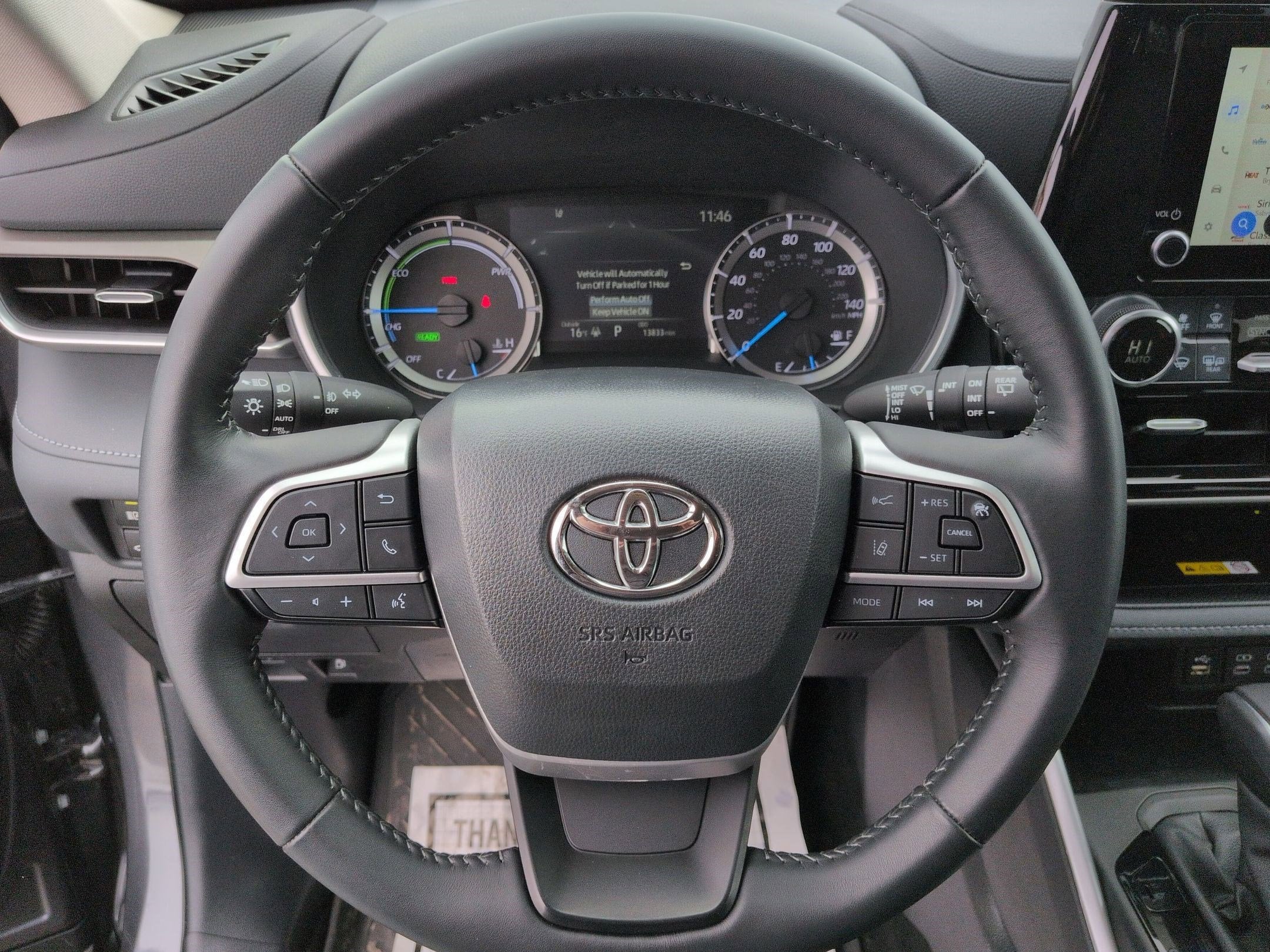 2024 Toyota Highlander Hybrid XLE