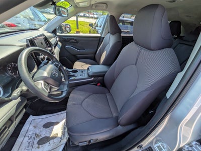 2023 Toyota Highlander L