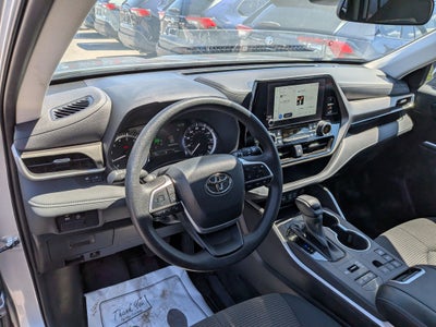 2023 Toyota Highlander L