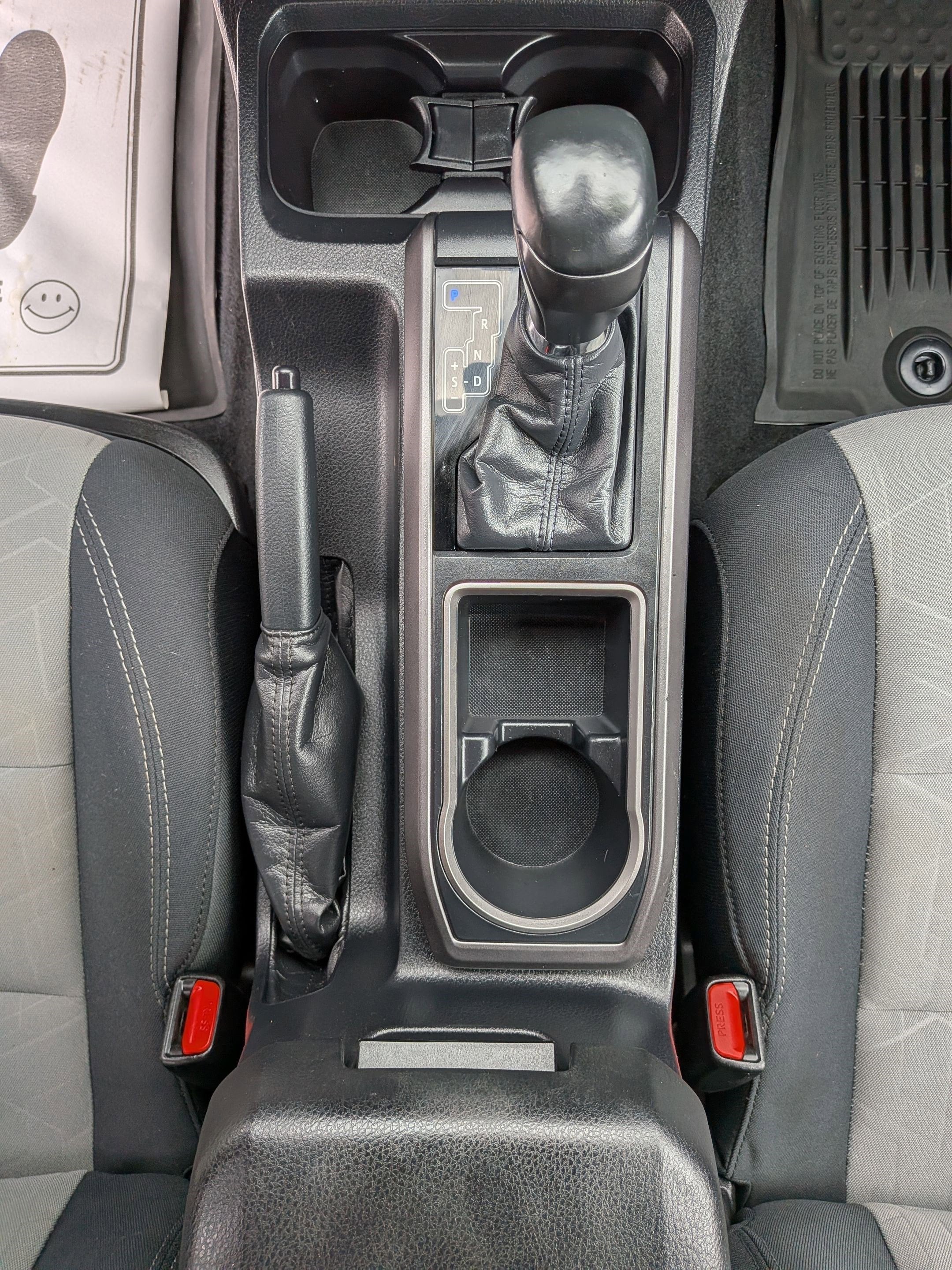 2020 Toyota Tacoma TRD Sport w/ Tech pkg V6