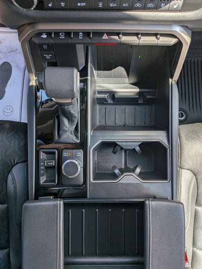 2024 Toyota Tundra Limited w/ Limited Premium & Power Pkg