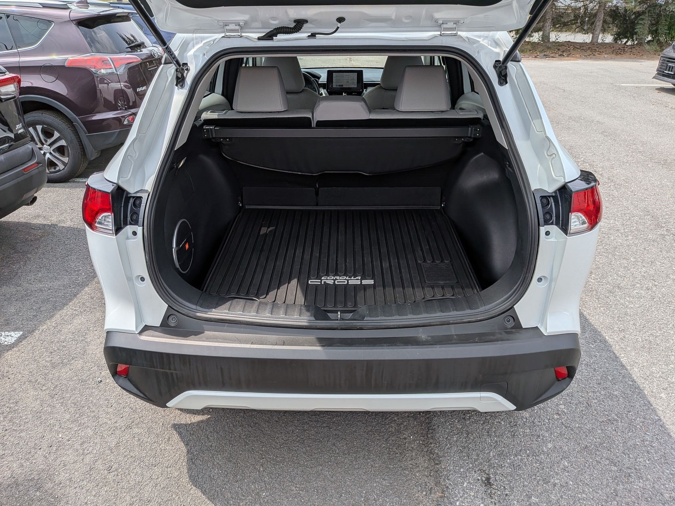 2023 Toyota Corolla Cross LE