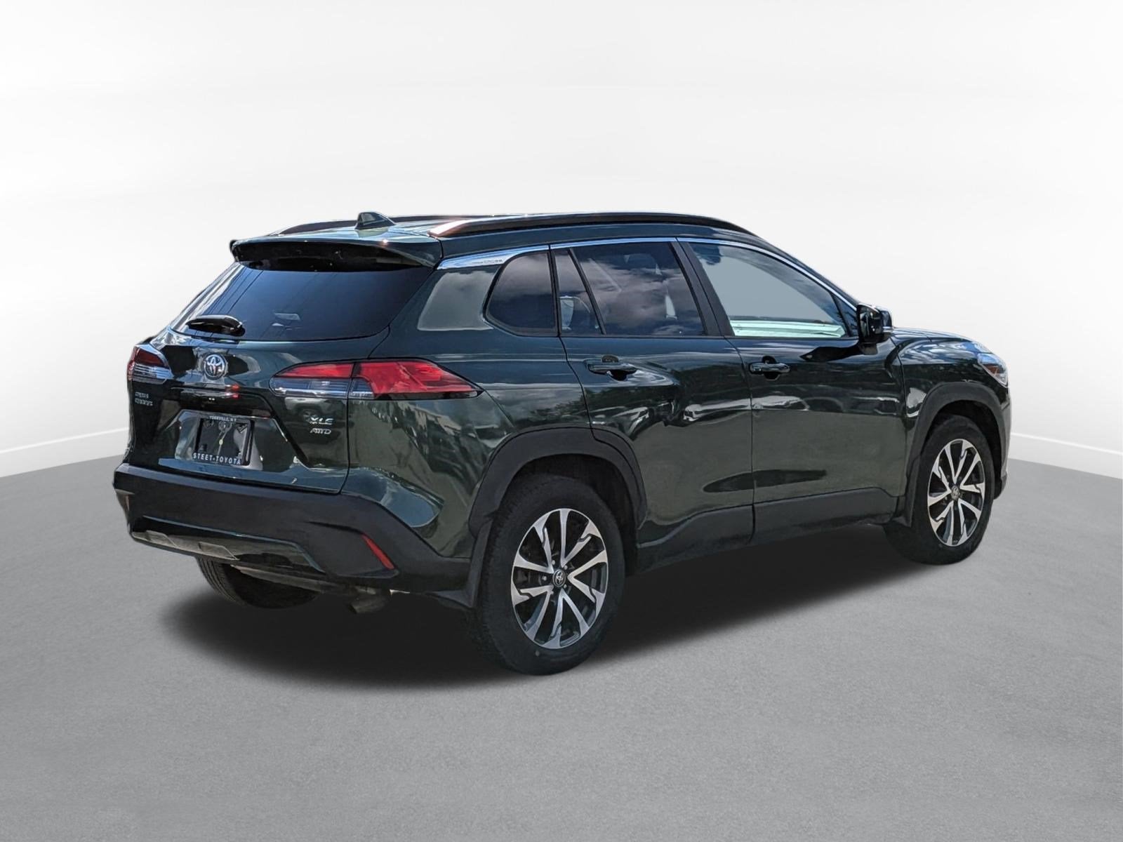 2023 Toyota Corolla Cross XLE