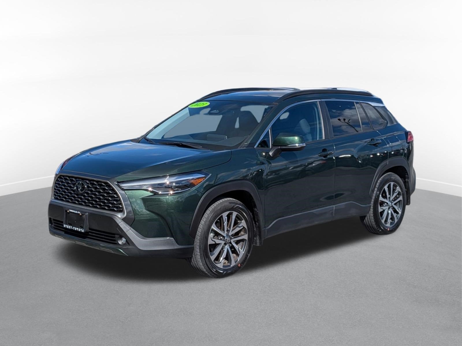 2023 Toyota Corolla Cross XLE