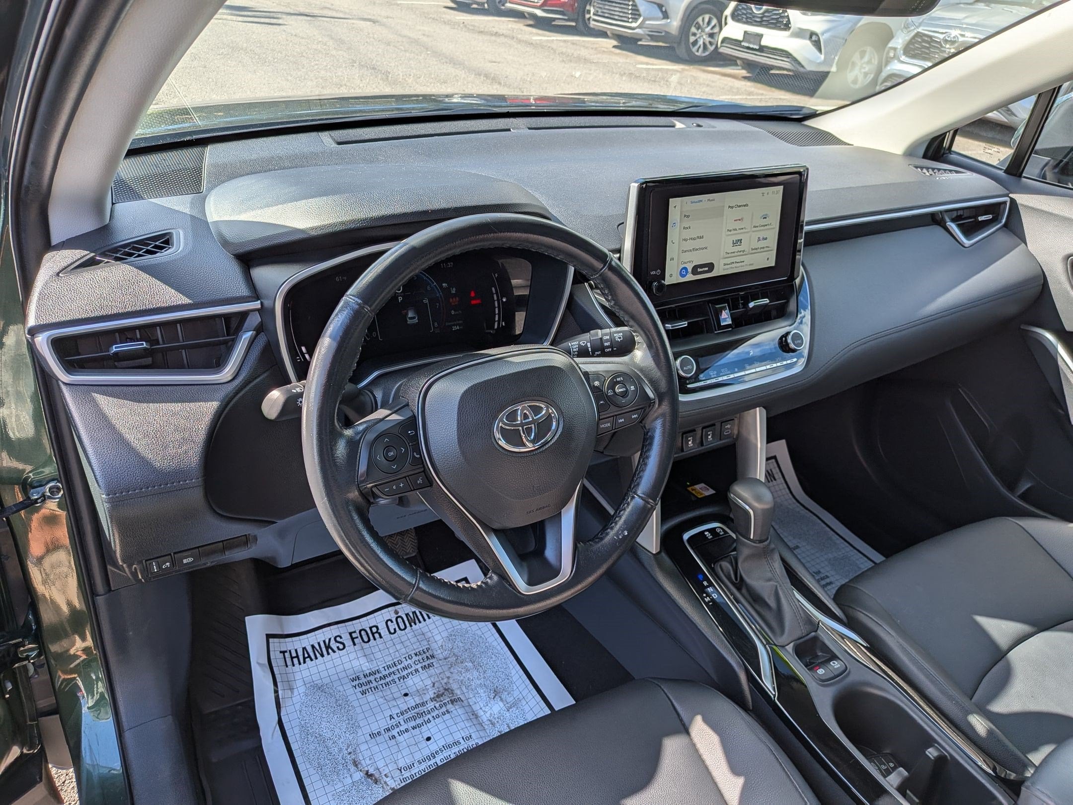 2023 Toyota Corolla Cross XLE