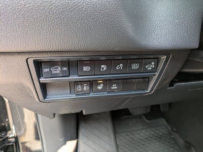 2024 Toyota Sequoia SR5