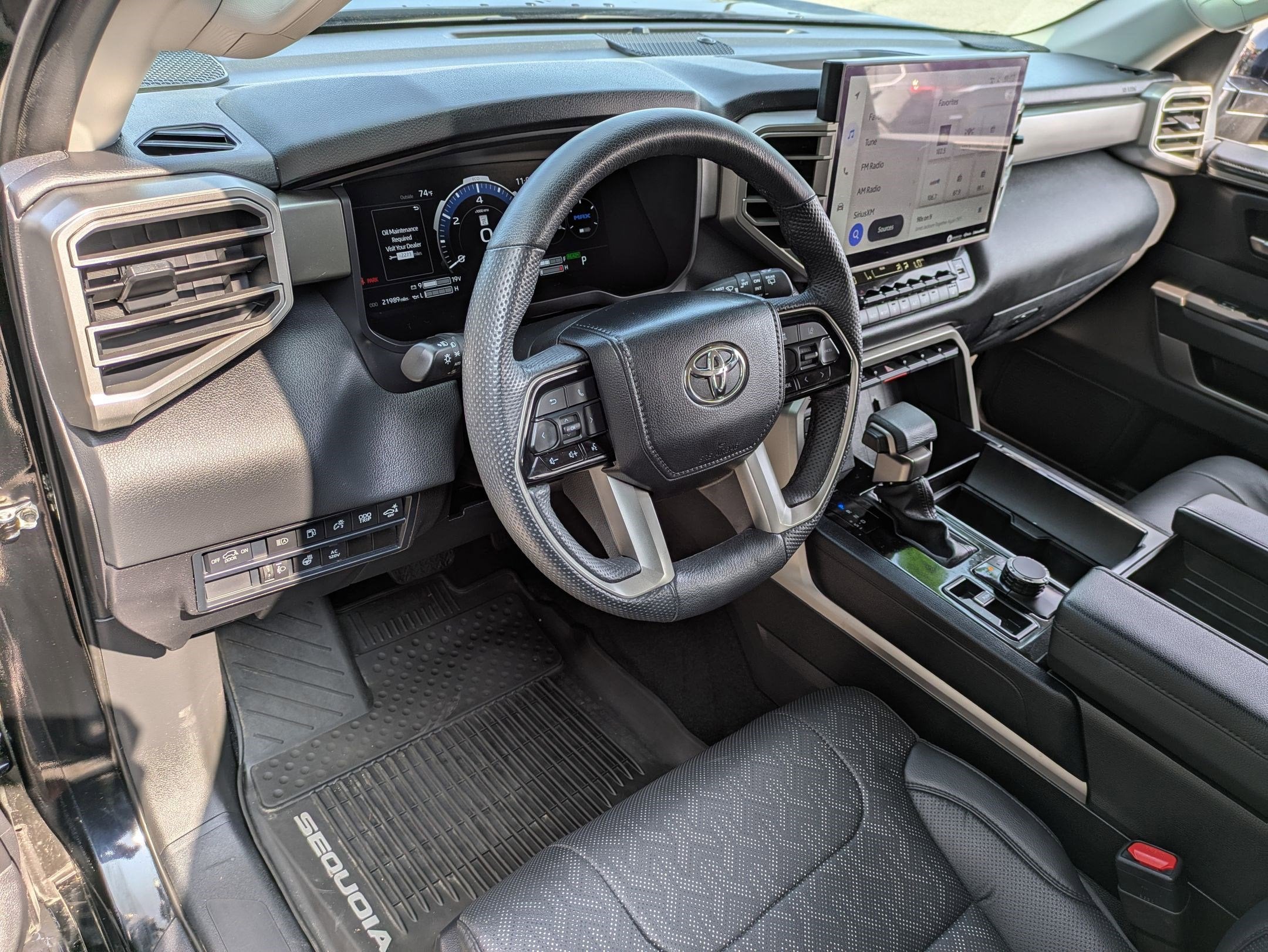 2024 Toyota Sequoia SR5