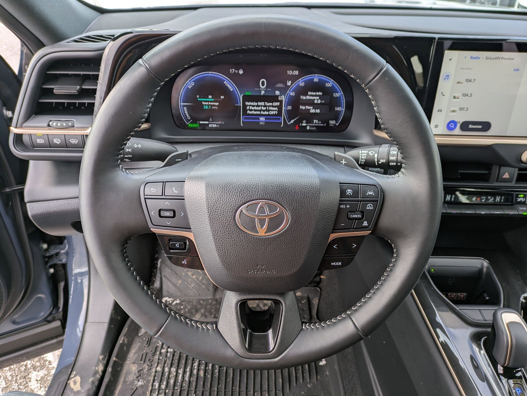 2025 Toyota Crown Signia XLE