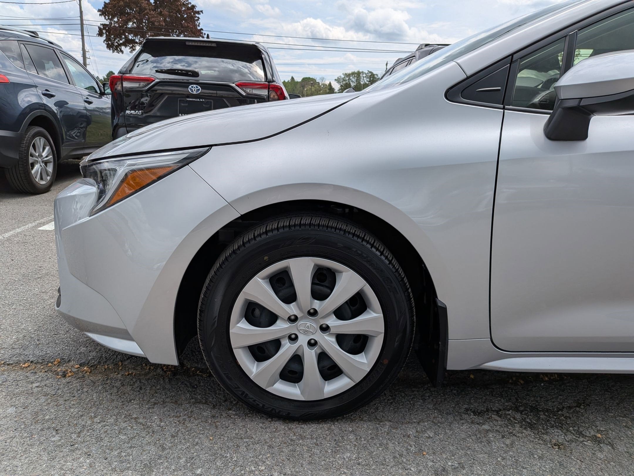2023 Toyota Corolla Hybrid LE AWD