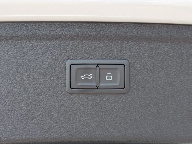 2023 Audi Q5 40 Premium Plus quattro