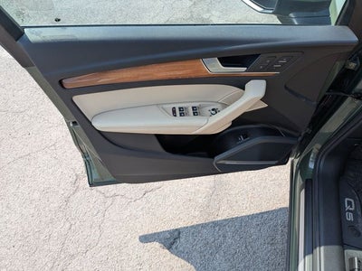 2023 Audi Q5 40 Premium Plus quattro