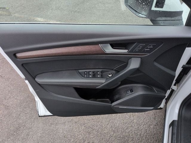 2023 Audi Q5 40 Premium Plus quattro