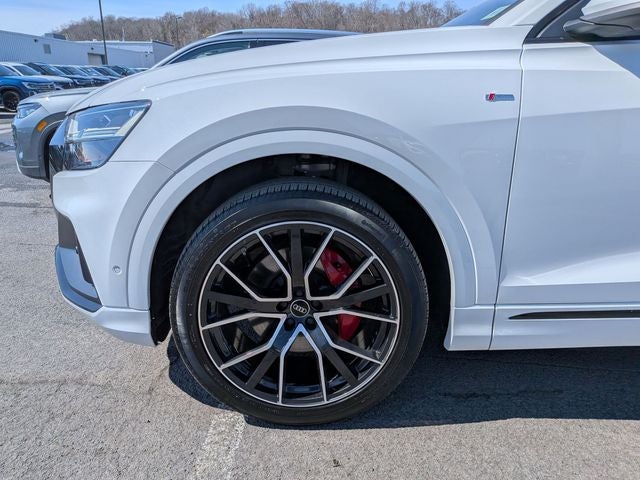2022 Audi Q8 55 Premium Plus quattro