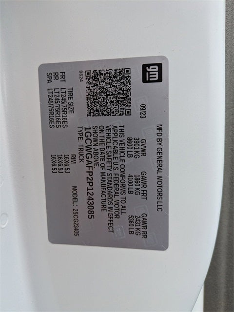 2023 Chevrolet Express 2500 Work Van Cargo