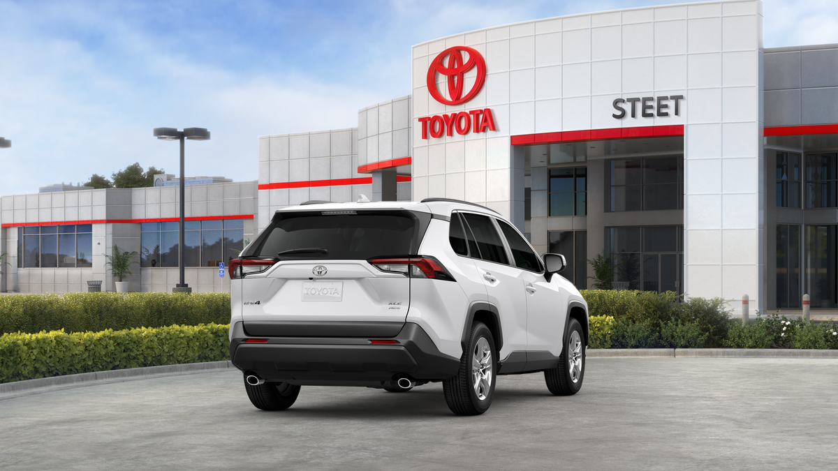 2025 Toyota RAV4 XLE