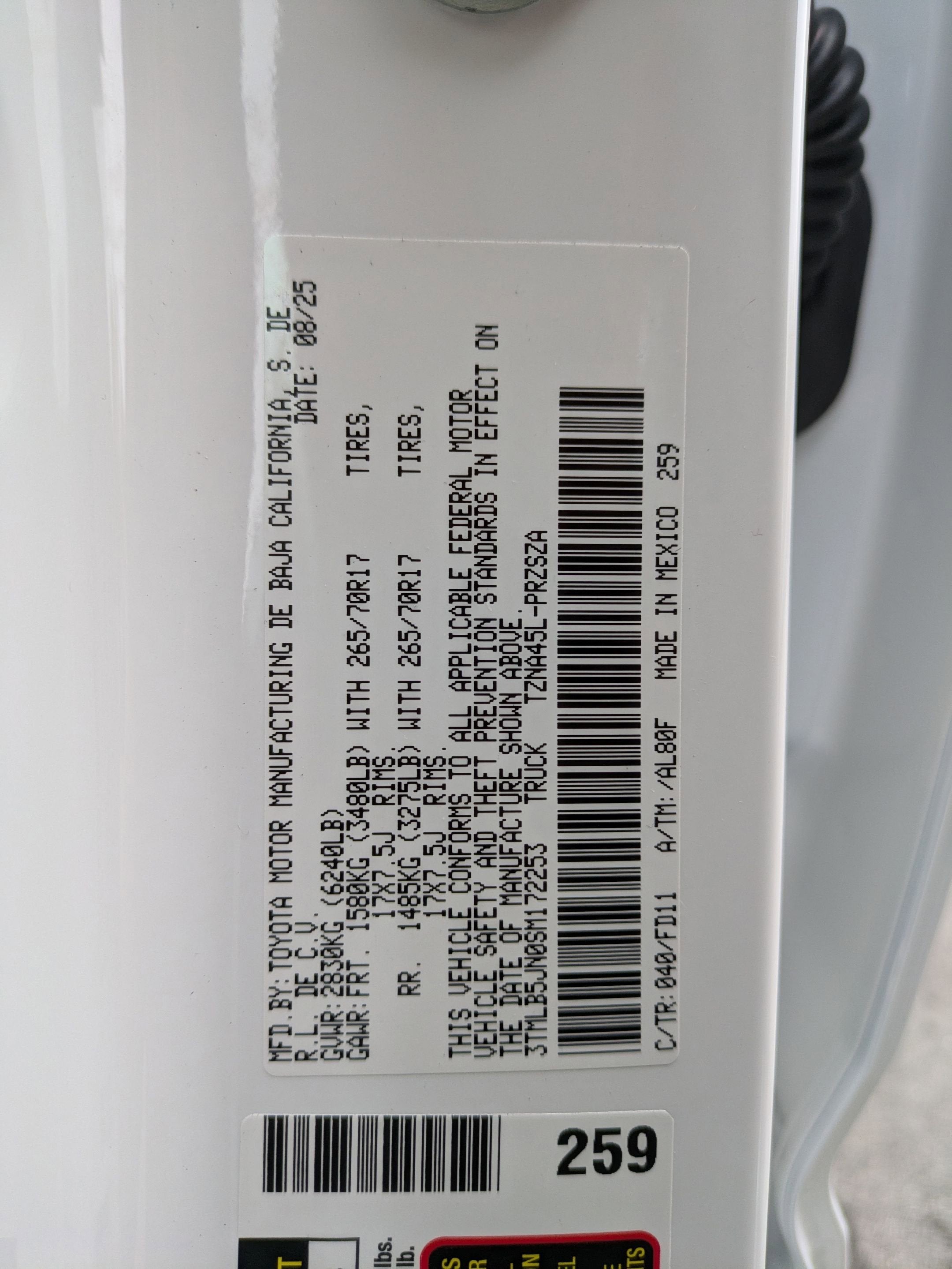 2025 Toyota Tacoma TRD Off-Road