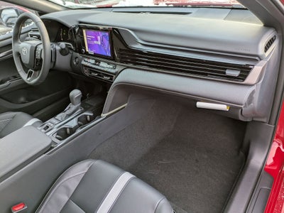 2026 Toyota Camry SE AWD