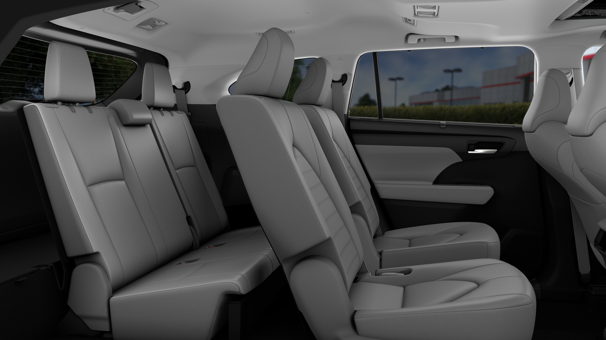 2026 Toyota Highlander Hybrid XLE