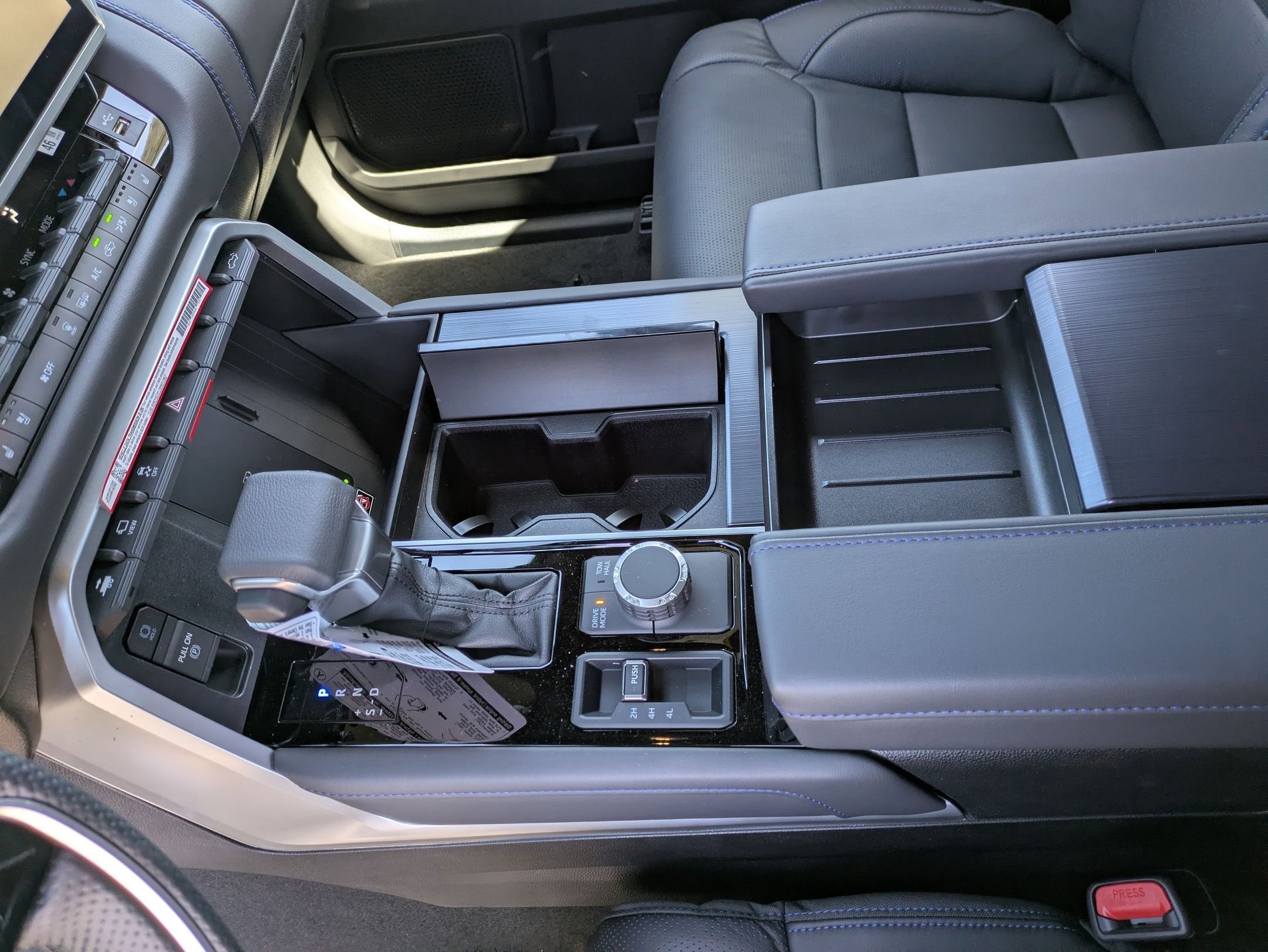 2025 Toyota Tundra i-FORCE MAX Tundra Platinum