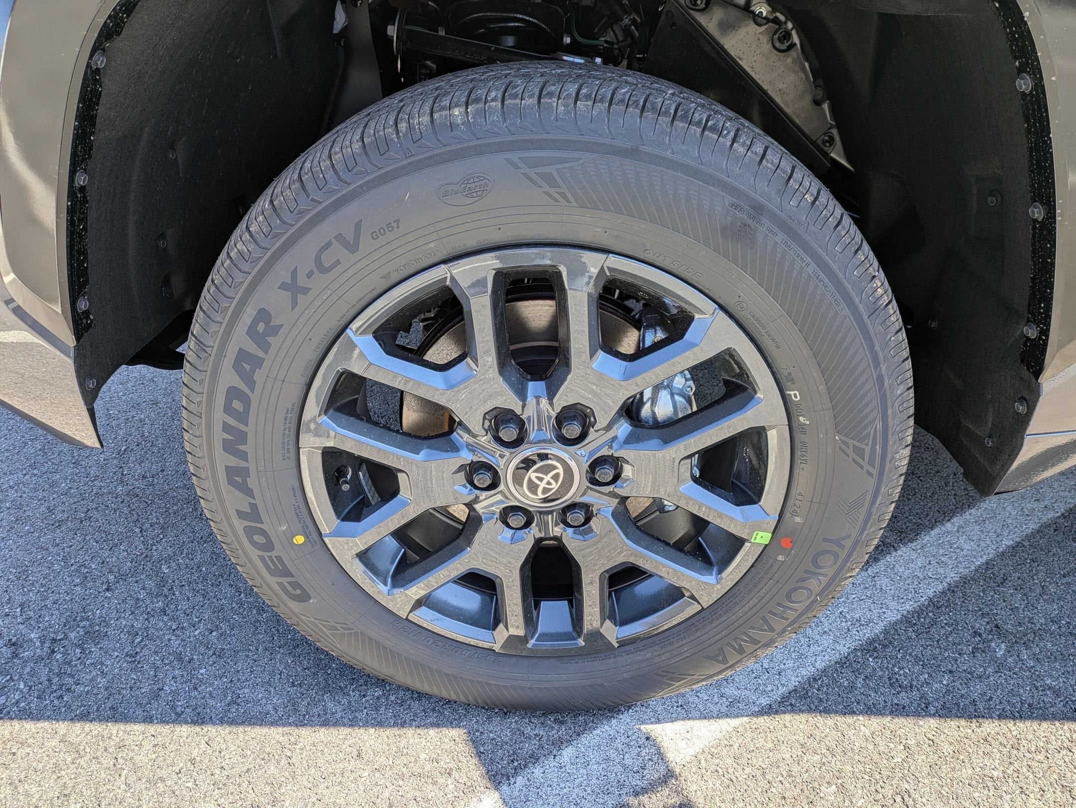 2025 Toyota Tundra i-FORCE MAX Tundra Platinum