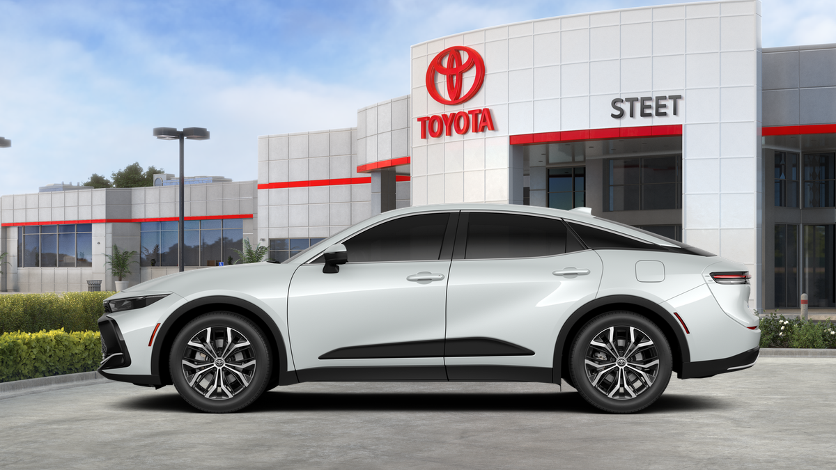 2026 Toyota Toyota Crown XLE