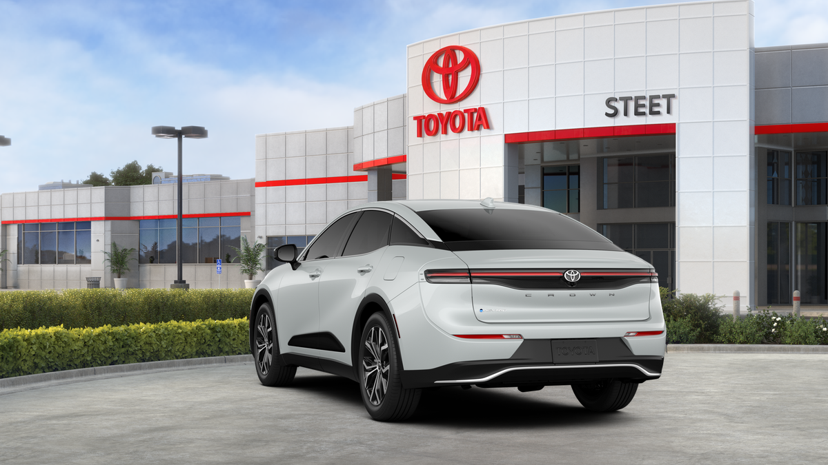 2026 Toyota Toyota Crown XLE