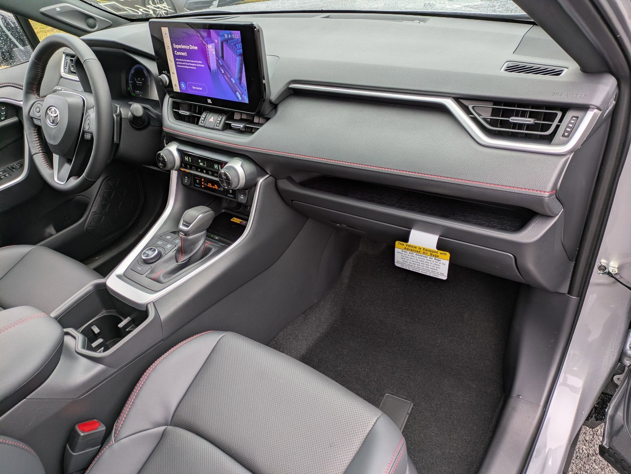 2025 Toyota RAV4 Plug-in Hybrid XSE